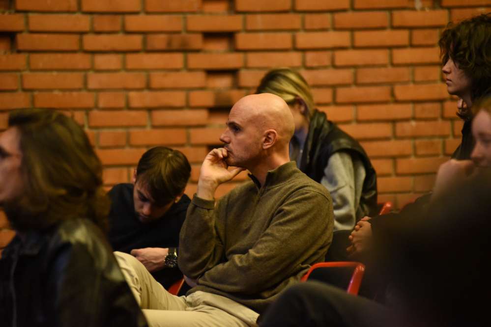 27.2. Filmovi  „Radnička klasa ide u pakao“ i  „Samo kad se smejem“ na FDU