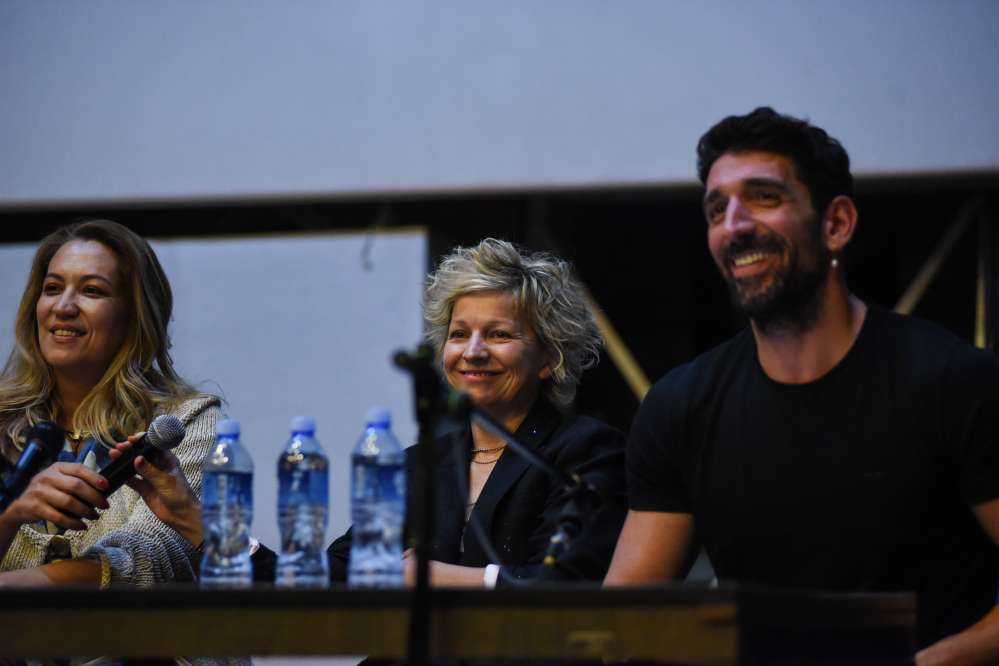27.2. Filmovi  „Radnička klasa ide u pakao“ i  „Samo kad se smejem“ na FDU