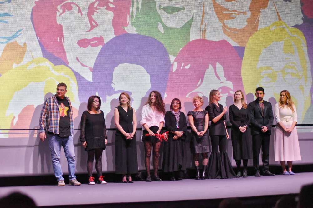 26.2. Premijera filma „Samo kad se smejem“