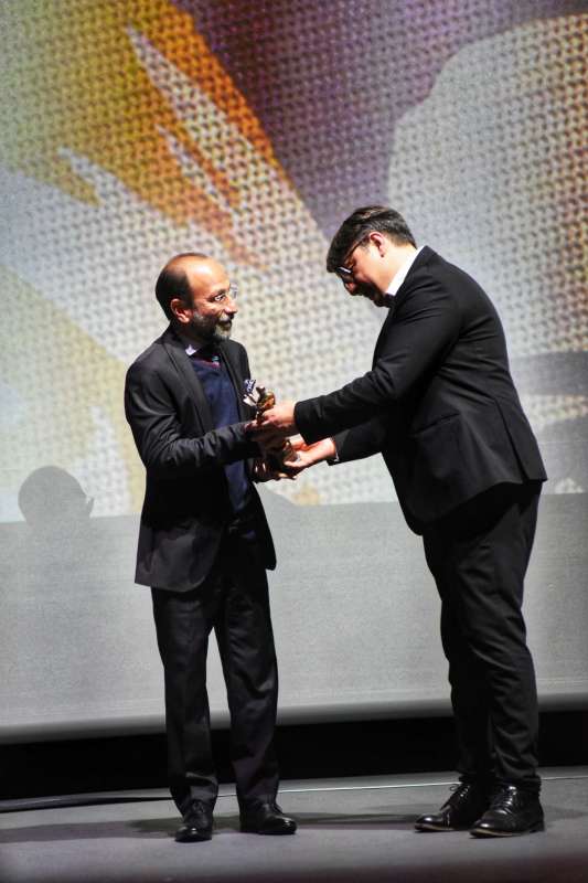 Asgaru Farhadiju uručen Beogradski pobednik za izuzetan doprinos filmskoj umetnosti