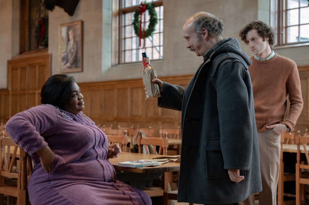 HO_14575_RDa’Vine Joy Randolph stars as Mary Lamb, Dominic Sessa as Angus Tully and Paul Giamatti as Paul Hunham in director Alexander Payne’s THE HOLDOVERS, a Focus Features release.Credit: Seacia ...