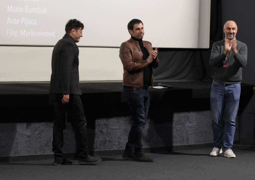 1.3. Projekcija filma „Pamtim samo sretne dane"